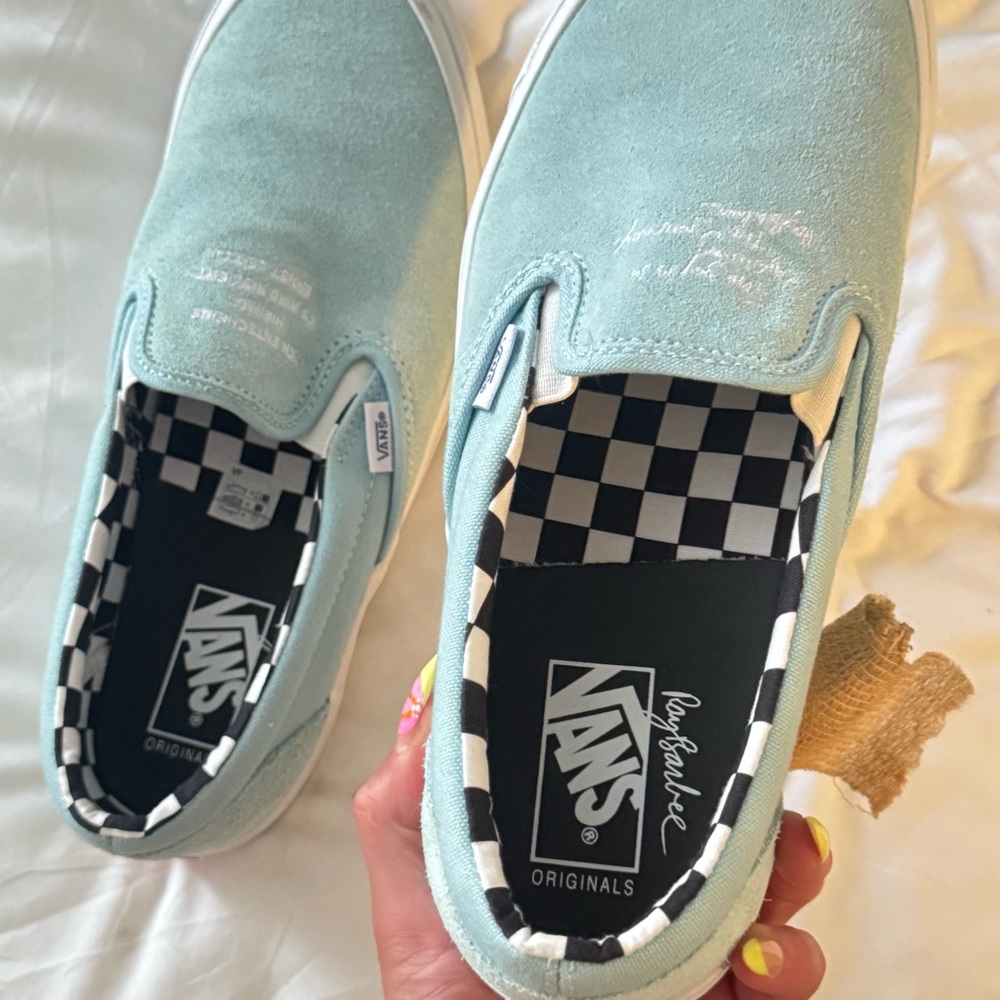 Vans Ray Barbee X Leica OG Classic Slip-On Suede ‘Capturing the Journey’ Sneaker - Picture 8 of 15